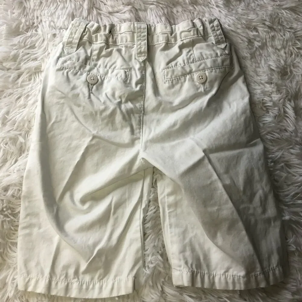 THE CHILDREN'S PLACE • White Summer Bermuda Shorts